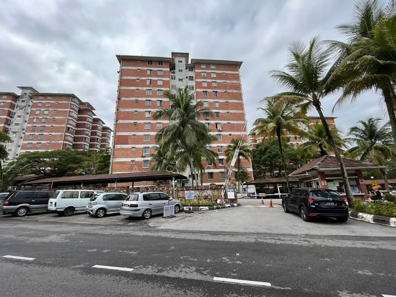 Kondominium untuk Dijual di Green Acre - A Chong - Exterior - PropertyGuru.com.my