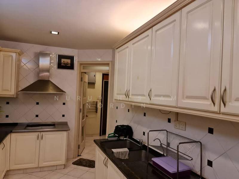 Condominium for Sale at Riana Green Condominium - Nurul Hisham Nordin - Kitchen - PropertyGuru.com.my