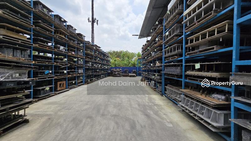 For Sale - Warehouse + Freehold Open Heavy Industrial Land