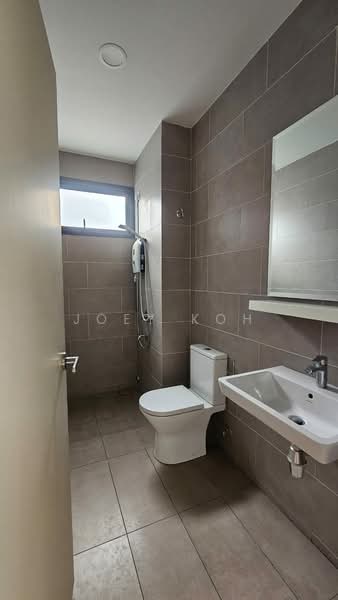 Rumah Teres untuk Disewa di Shah Alam (Selangor) - Joey Koh - Bathroom - PropertyGuru.com.my