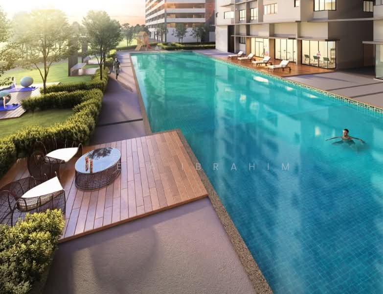 Kondominium untuk Dijual di E Park Residence - Deela Ibrahim - Pool - PropertyGuru.com.my