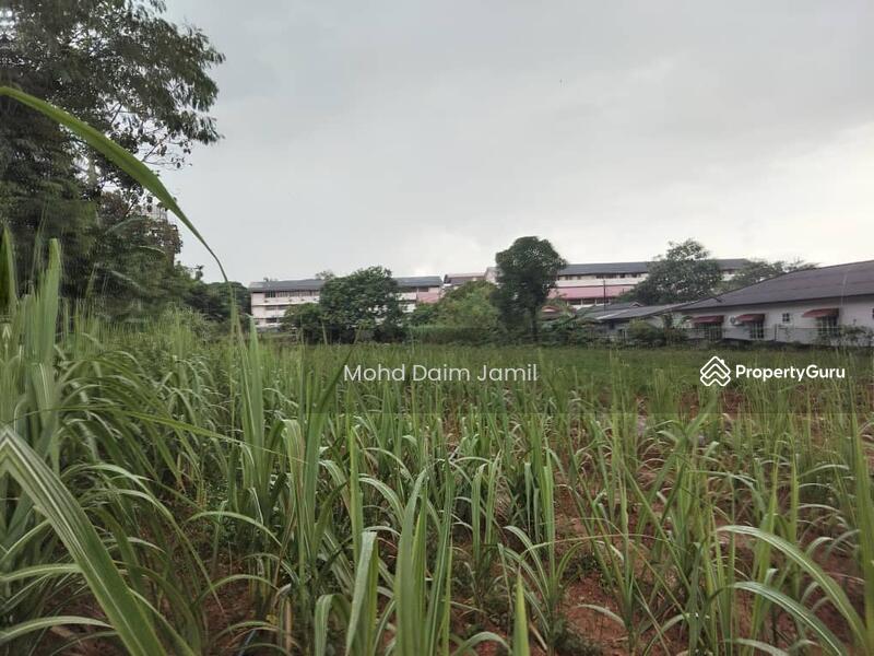 For Sale - [Tanah Rata+Ada sumber air] - Sesuai untuk Bina Rumah atau Pertanian