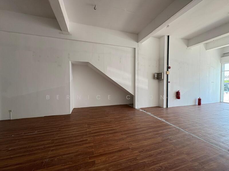 For Rent - 10 Boulevard