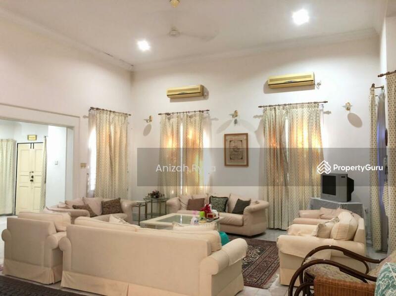 Untuk Dijual - Kuala Terengganu Bungalow, Jalan Pusara, Lprpng Taman Jaya 2