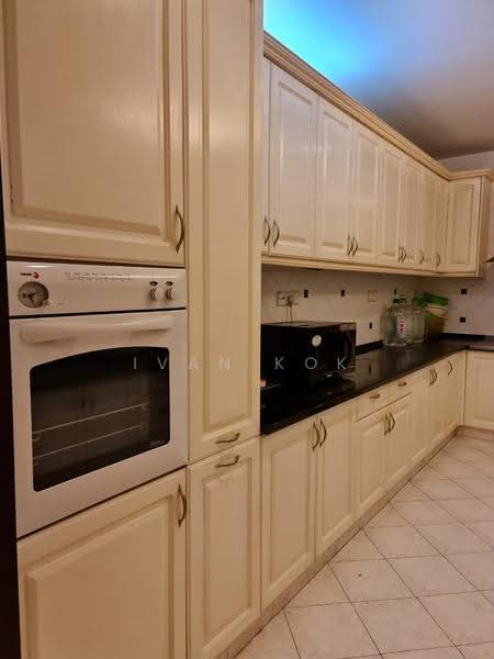 Condominium for Rent at Riana Green Condominium - Ivan Kok - Kitchen - PropertyGuru.com.my