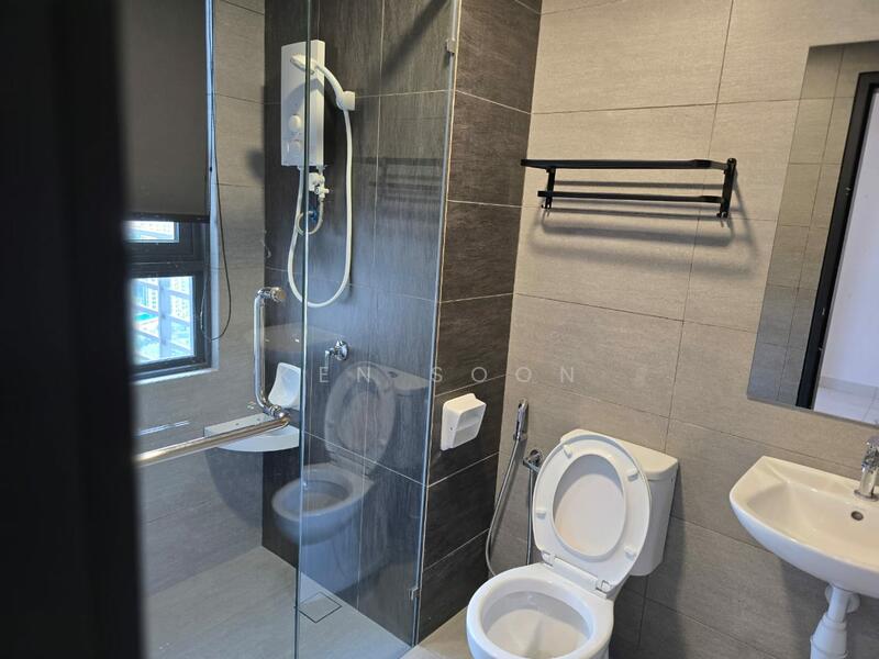 For Rent - Edumetro @ Subang Jaya