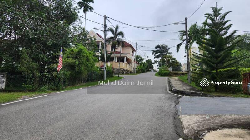 Untuk Dijual - Freehold: Bungalow + Dusun Buahan + Anak Sungai. Kuang, Sg Buloh