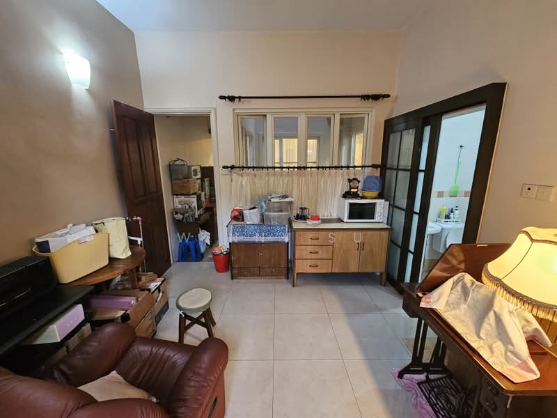 2-storey Terraced House for Sale in Bukit Jelutong (Shah Alam) - Winny Su - Living Room - PropertyGuru.com.my