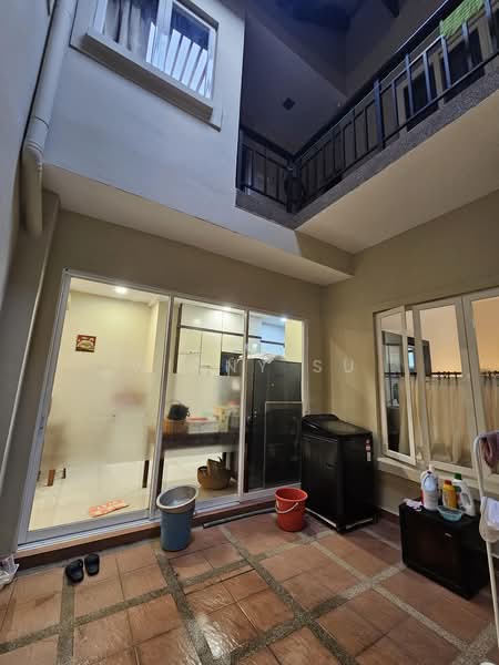 2-storey Terraced House for Sale in Bukit Jelutong (Shah Alam) - Winny Su - Kitchen - PropertyGuru.com.my
