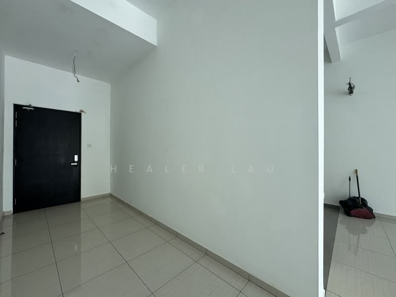 Pangsapuri untuk Dijual di Molek Pine 4 - Healer Lau - PropertyGuru.com.my