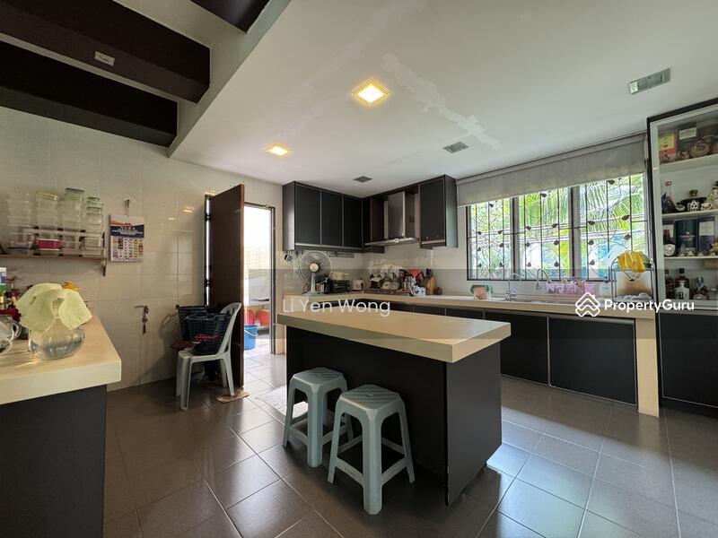 For Sale - Bukit Mandarina