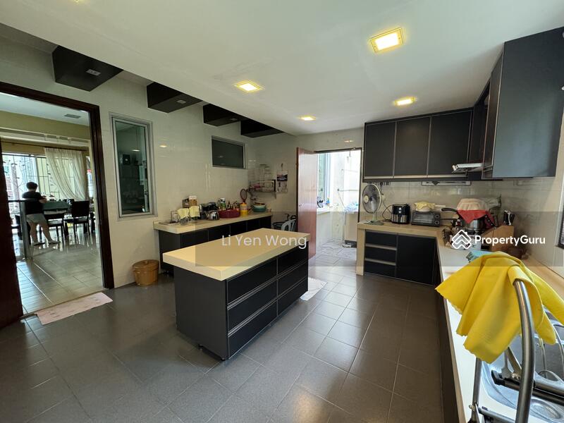For Sale - Bukit Mandarina
