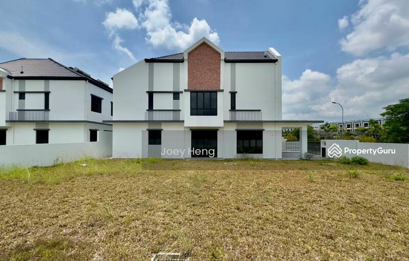 For Sale - Seremban 60x70 Extra 40ft Land ! 800K ONLY!!!