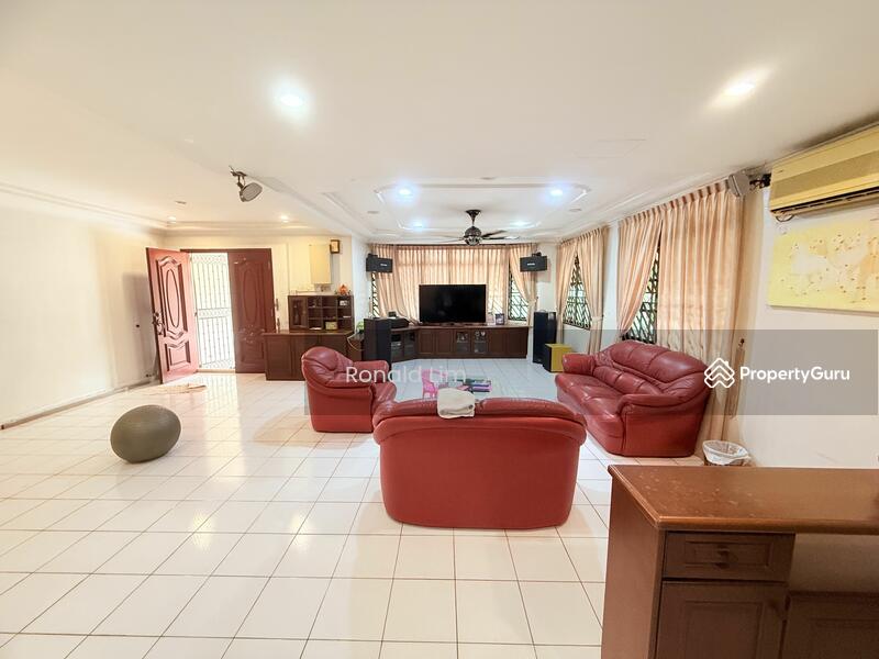 Semi-Detached House for Sale in Taman Anggerik (Johor Bahru) - Ronald Lim - PropertyGuru.com.my
