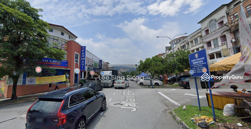 Untuk Disewa - (Corner 1st Floor) BRP 6/12 Bukit Rahman Putra Sungai Buloh
