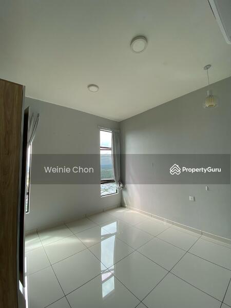 Service Residence for Sale at D'Summit Residences - Weinie Chon - PropertyGuru.com.my