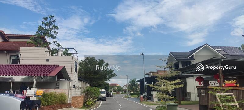 For Sale - Glenmarie Cove - Bungalow Lot