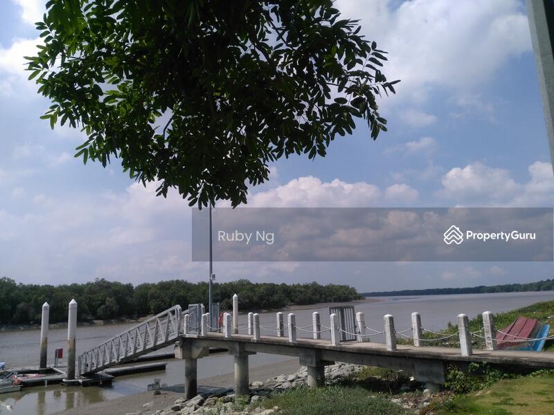 For Sale - Glenmarie Cove - Bungalow Lot