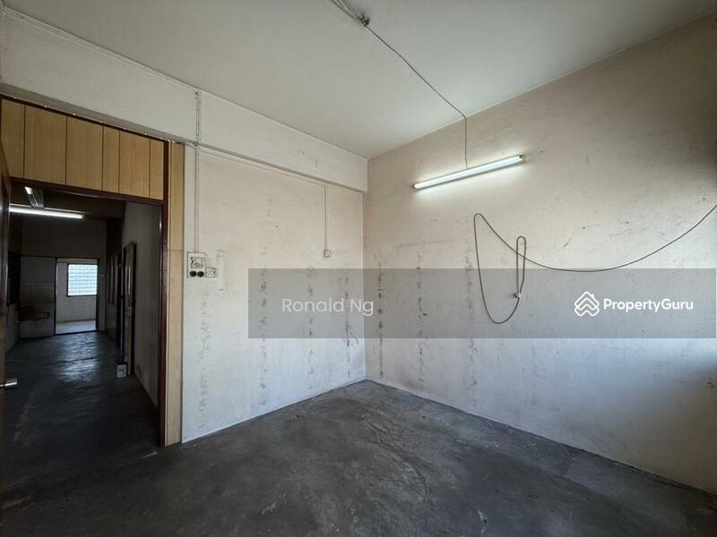 Untuk Dijual - 3 Storey Commercial Shop Georgetown