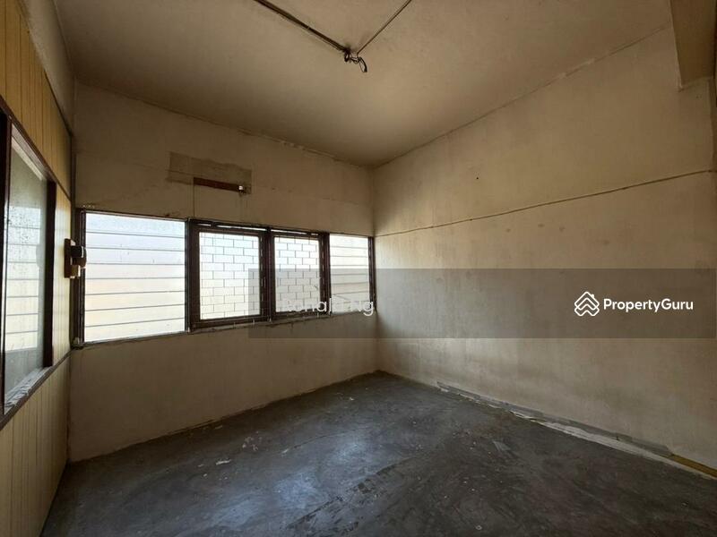 Untuk Dijual - 3 Storey Commercial Shop Georgetown