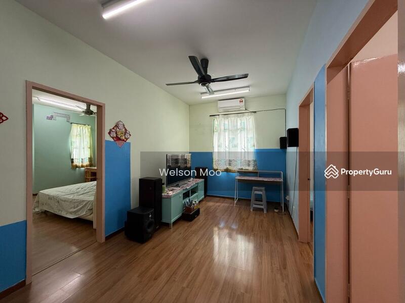 For Sale - Sierra Ukay