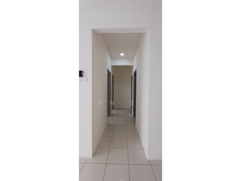 Pangsapuri untuk Disewa di Melodi Perdana - Lian See - Corridor - PropertyGuru.com.my