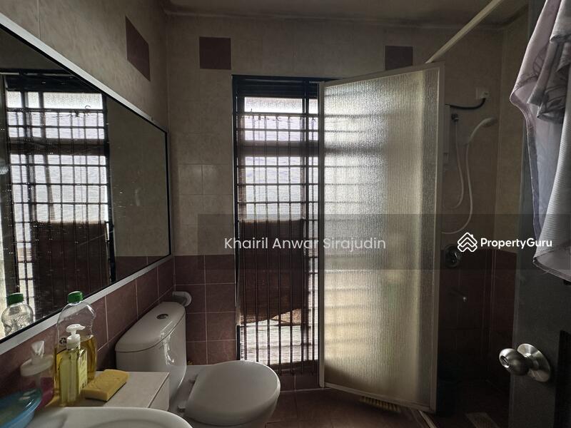 Rumah Teres 2 Tingkat untuk Dijual di Bukit Jelutong (Shah Alam) - Khairil Anwar Sirajudin - PropertyGuru.com.my