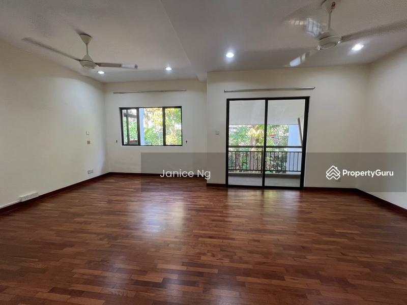 For Sale - Laman Sierramas West