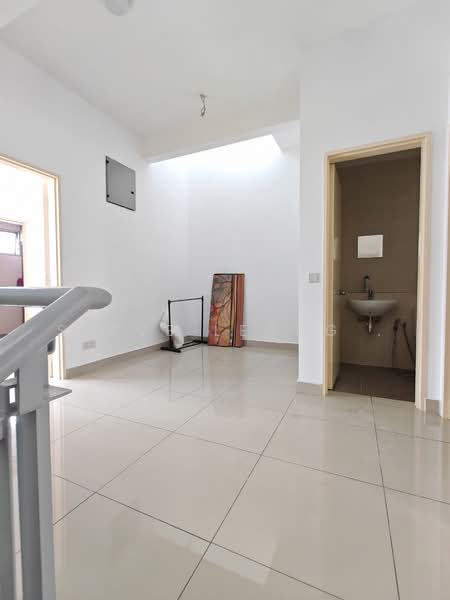 3-storey Terraced House for Sale in Setia Utama (Setia Alam) - Steve Leong . - PropertyGuru.com.my
