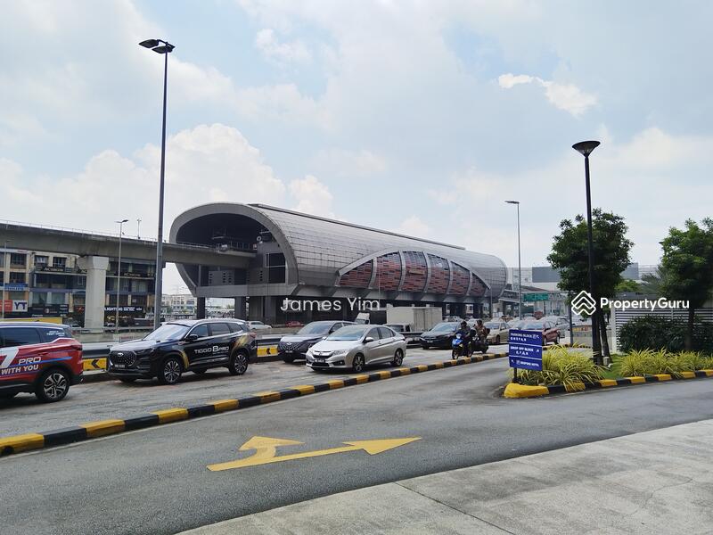 LRT station 