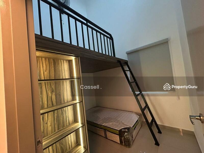 For Sale - LAST 3 unit Shj Rumah 3 Tingkat Eksklusif di Shah Alam Kurang Jam, Terus Sampai Kerja