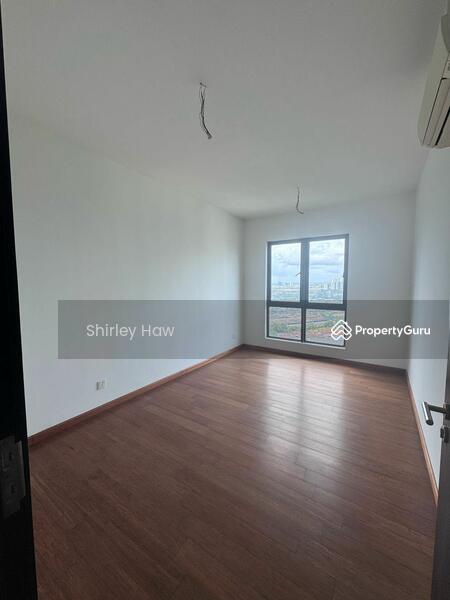 Pangsapuri untuk Dijual di Molek Pine 4 - Shirley Haw - PropertyGuru.com.my