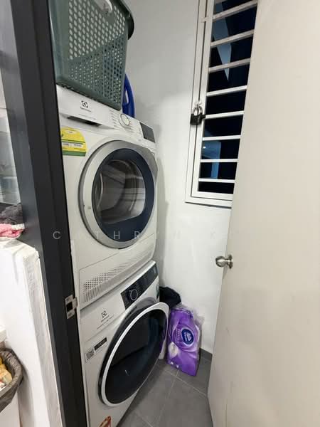 Service Residence for Rent at Kenwingston Avenue - Cathryn Koo - Interior - PropertyGuru.com.my