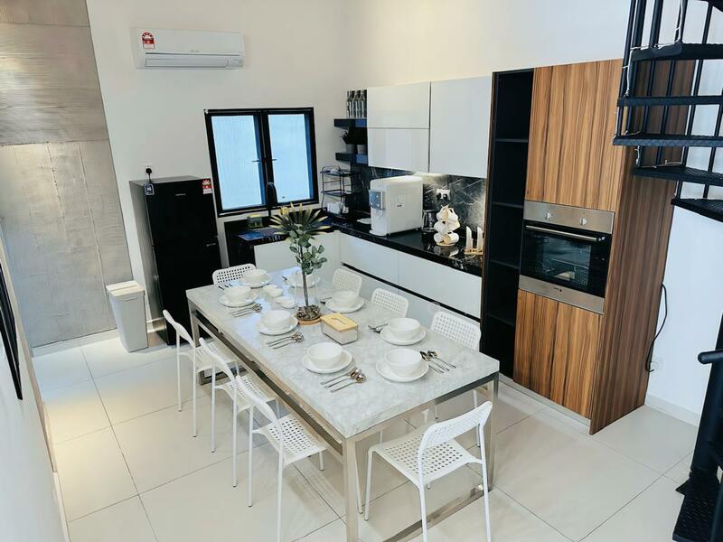 Untuk Dijual - Full Reno 1.5 Sty Terrace -Tmn Free School Jelutong near Karpal Singh