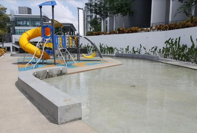 Kondominium untuk Dijual di Cristal Serin Residence - Fifi Natasya - Exterior - PropertyGuru.com.my