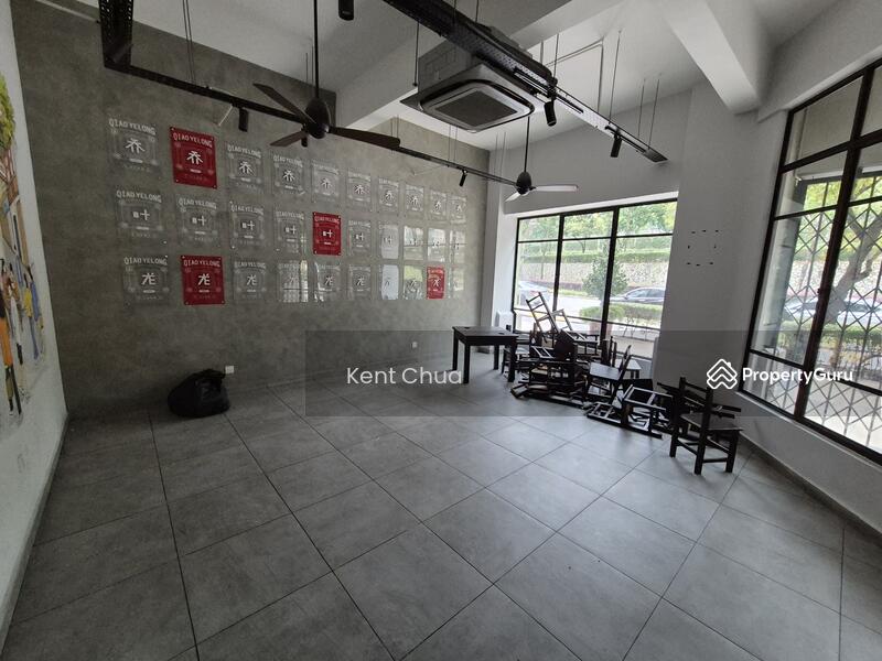 For Rent - Plaza Arkadia