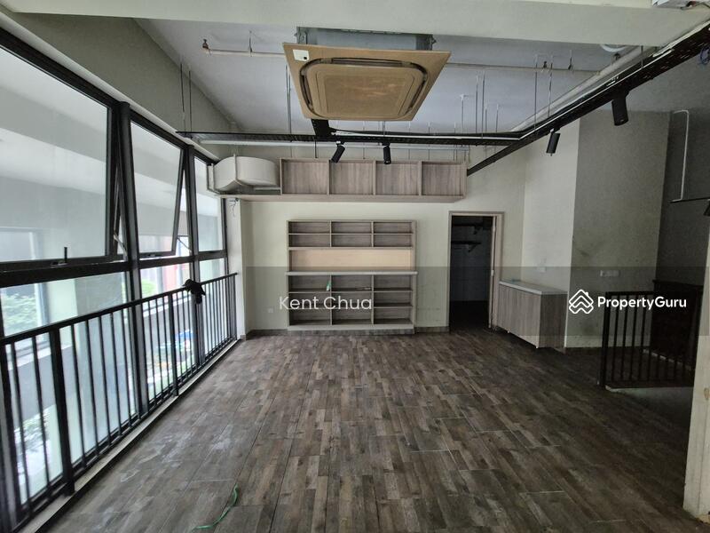 For Rent - Plaza Arkadia