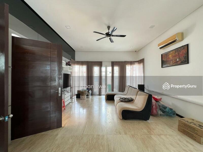 For Sale - Villa Manja