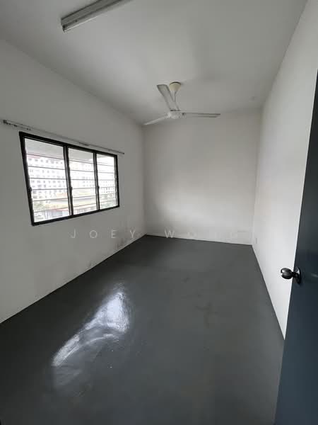 Flat for Sale at Damai Utama - Joey Wong - Interior - PropertyGuru.com.my