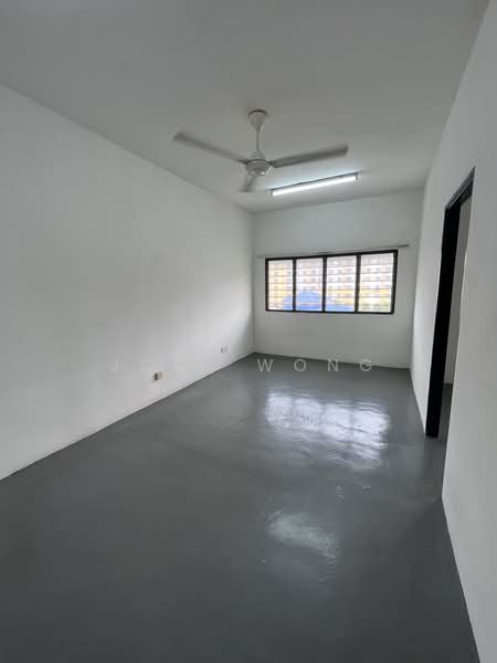 Flat for Sale at Damai Utama - Joey Wong - Interior - PropertyGuru.com.my