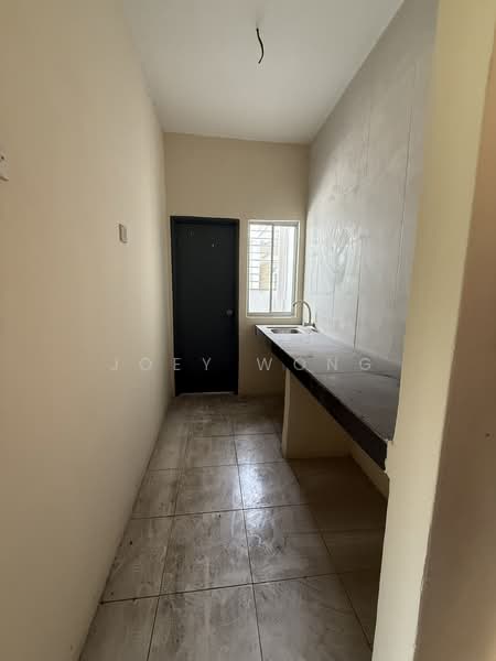 Flat for Sale at Damai Utama - Joey Wong - Kitchen - PropertyGuru.com.my