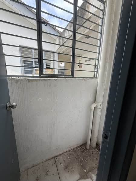 Flat for Sale at Damai Utama - Joey Wong - Balcony - PropertyGuru.com.my