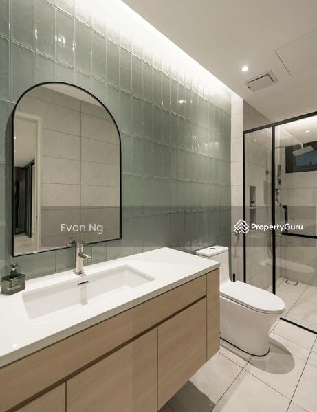 For Sale - [Seremban Sendayan] 400k!! LPPSA!! 20 x 70 Double Storey