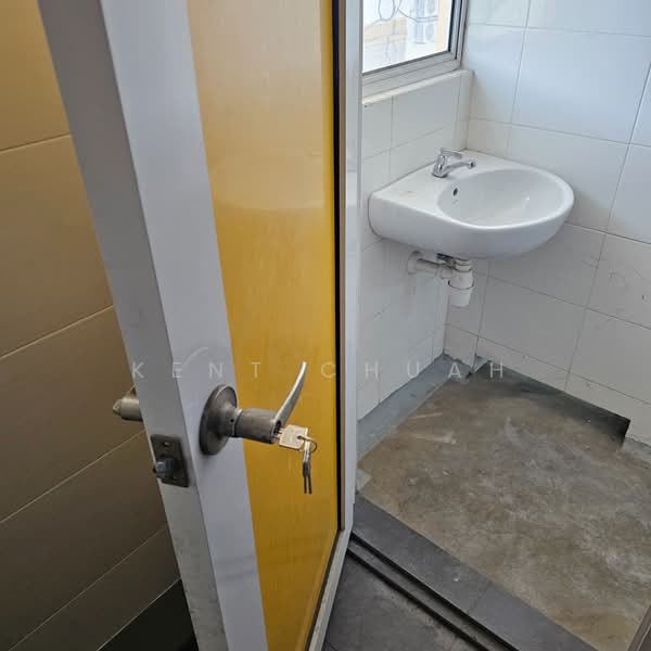 Kedai untuk Disewa di Alma (Bukit Mertajam) - Kent Chuah - Bathroom - PropertyGuru.com.my