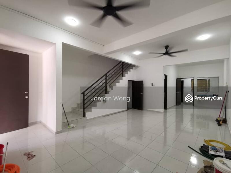 Untuk Disewa - Jalan Kaloi, Pasir Gudang