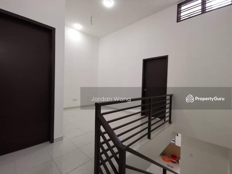 Untuk Disewa - Jalan Kaloi, Pasir Gudang