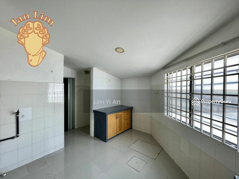 Untuk Dijual - Double Storey Terrace @Sungai Ara Landed
