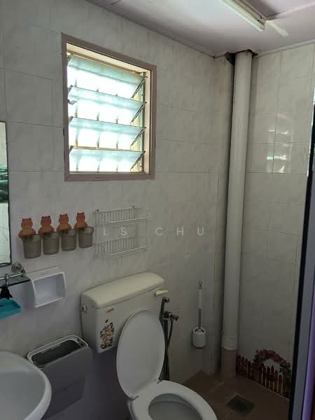 Apartment for Sale at Pangsapuri Sri Kemuning - LS Chu - Bathroom - PropertyGuru.com.my
