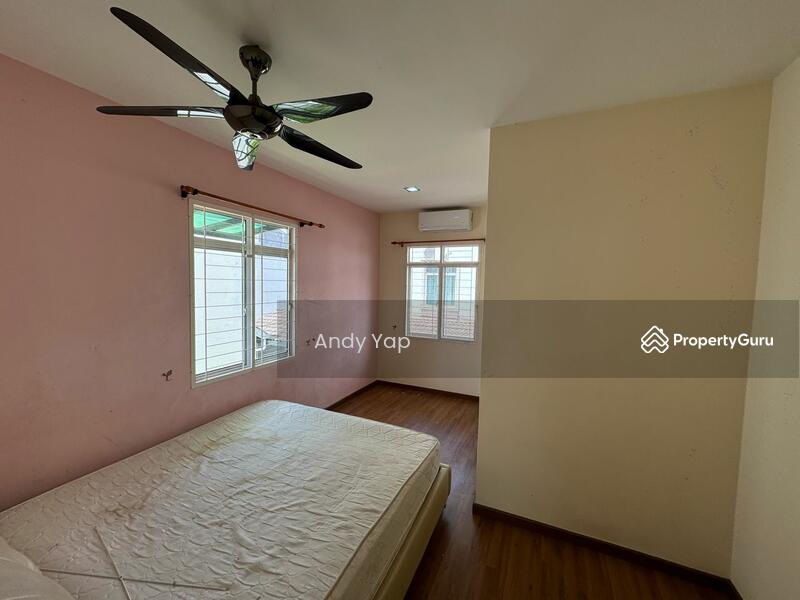 For Sale - Zara O-Lot Bungalow