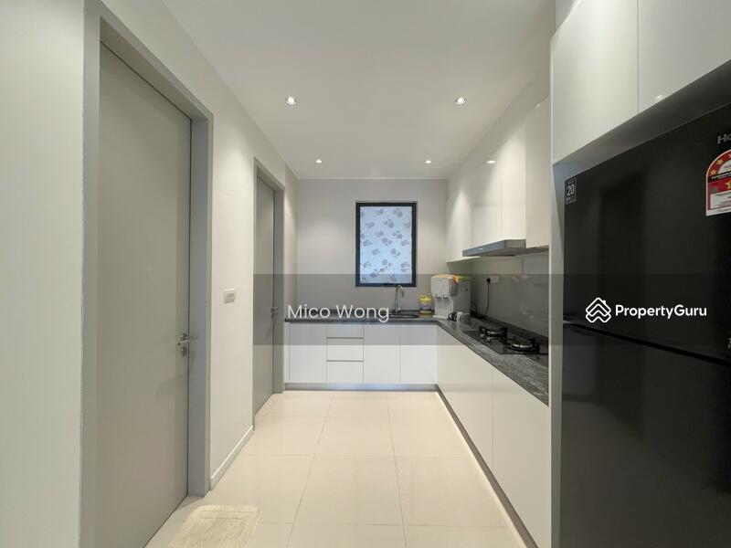 For Rent - Sapphire Paradigm